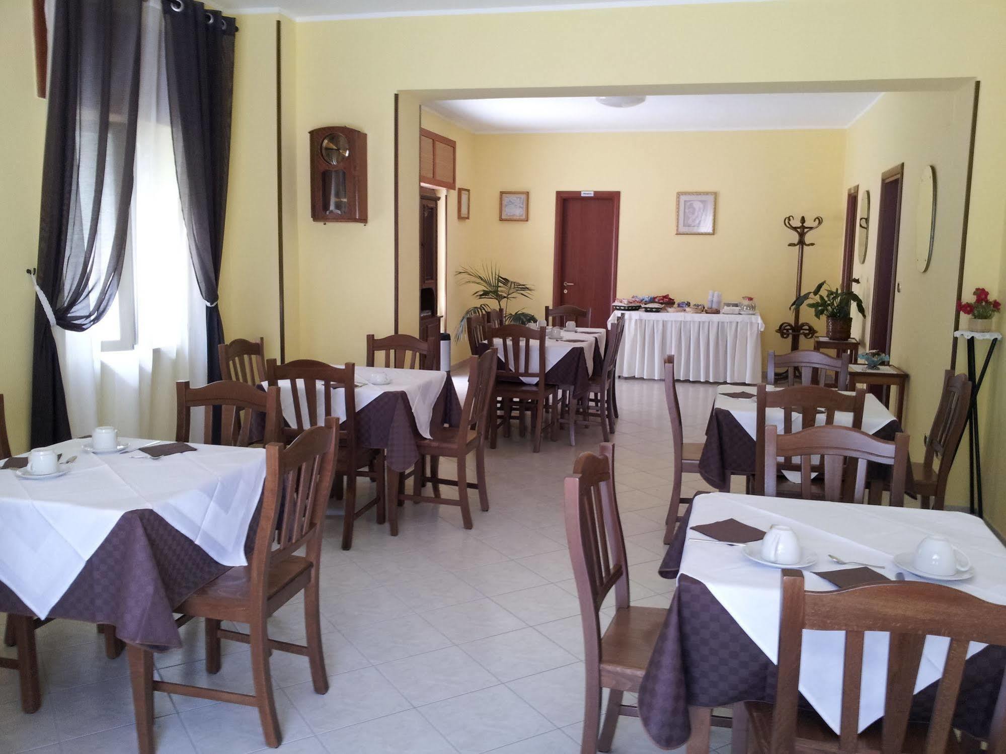 ויקו דל גרגאנו Holiday B&B מראה חיצוני תמונה